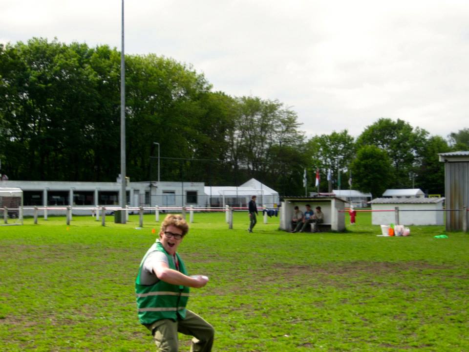 Sint-Martinus den XIIde - Frisbee Initiatie 2013